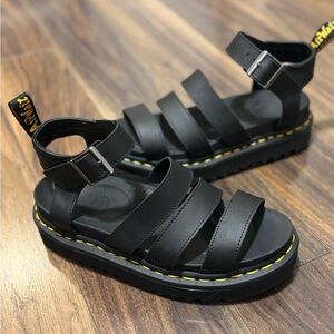 NEW • Dr. Martens BLAIRE HYDRO LEATHER STRAP SANDALS 38 EU - 7 US •